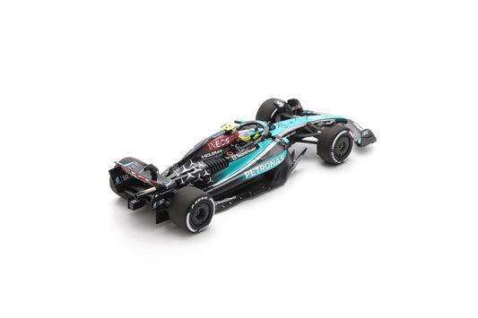【2025年11月発売予定】 Spark 18S667 1/18 Mercedes-AMG PETRONAS Formula One Team No.44 F1 W15 E Performance 6th Singapore GP 2024 Lewis Hamilton