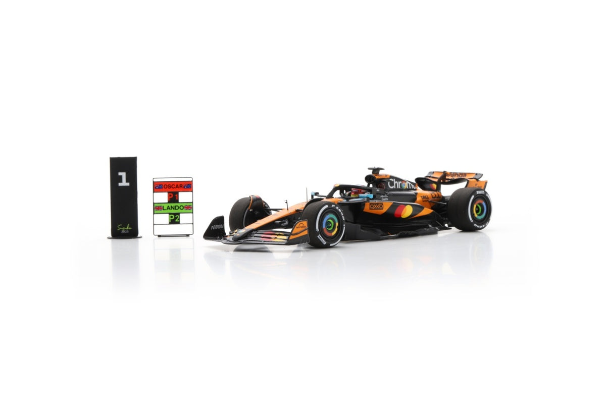 Spark S9580 1/43 McLaren No.81 McLaren Formula 1 Team Winner Chinese GP 2025 Oscar Piastri