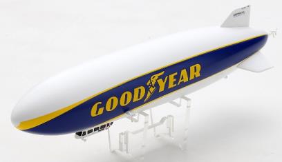 Spark SP437 1/400 Goodyear Blimp