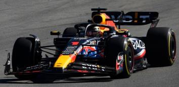 Spark 18S955 1/18 Oracle Red Bull Racing RB19 No.1 Oracle Red Bull Racing Winner USA GP 2023 Max Verstappen