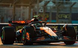 Spark S9568 1/43 McLaren MCL38 McLaren No.4 Winner Abu Dhabi GP 2024 Lando Norris