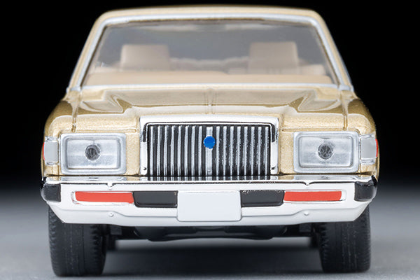 【2027年2月発売予定】 TLV 1/64 LV-N83d トヨタ クラウン 4ドア ピラードハードトップ 2000 スーパーサルーン エクストラ (金) 78年式