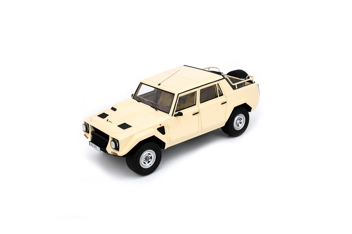 Schuco 450066800 1/18 Lamborghini LM 002 sand