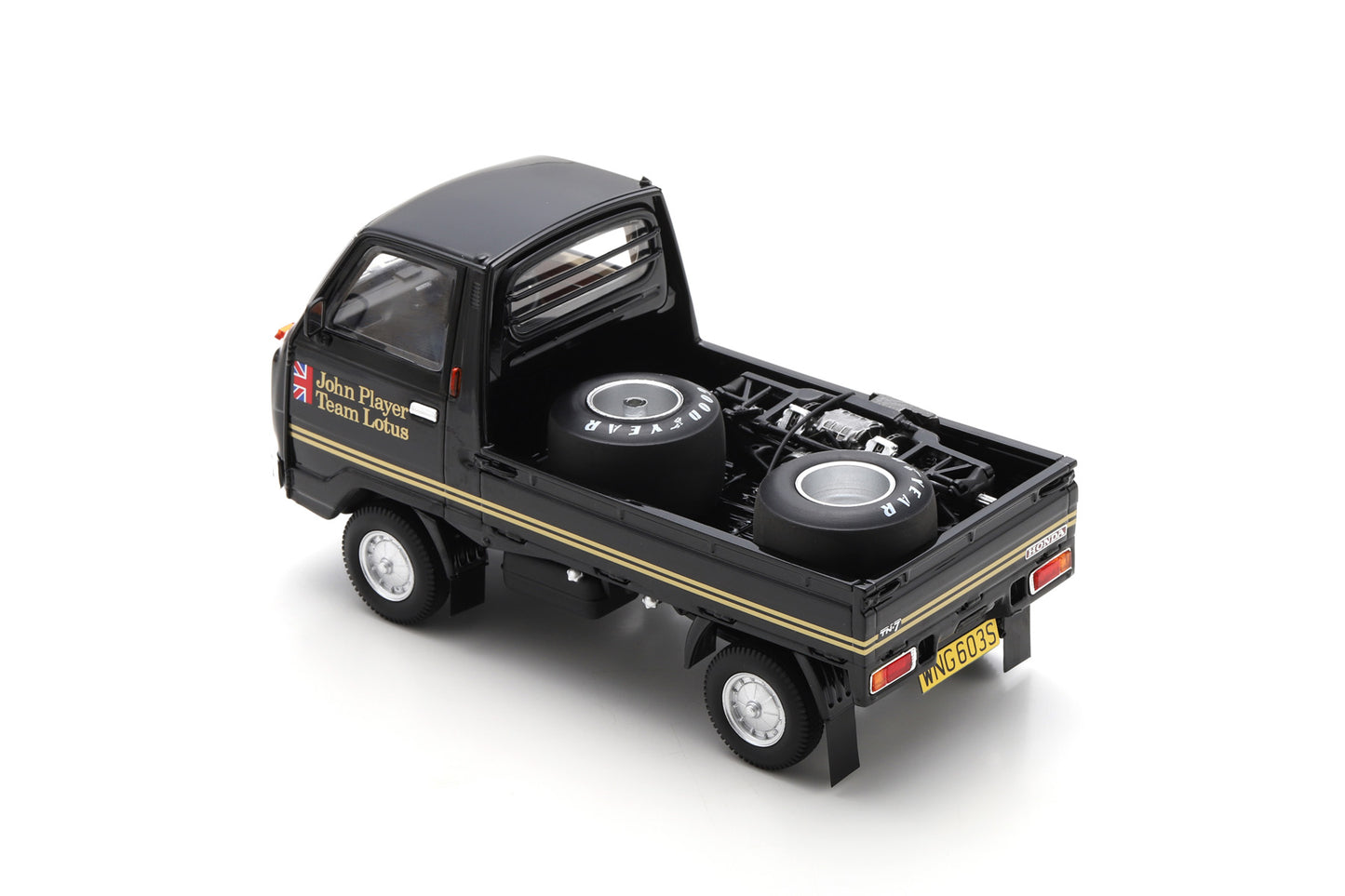 【2024年7月以降順次発売予定】 Schuco 450067900 1/18 HONDA TN7 LOTUS JPS