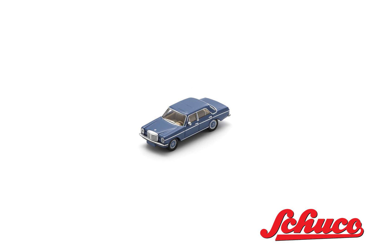 Schuco 452676200 1/87 Mercedes-Benz -/8 sedan (W114)