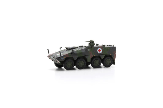 【2025年11月以降発売予定】 Schuco 452680300 1/87 Tank BOXER, German Army Medic Unit
