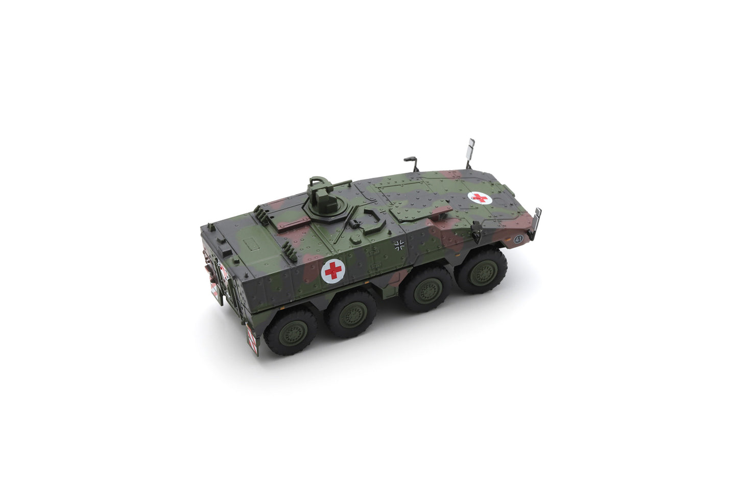 【2025年11月以降発売予定】 Schuco 452680300 1/87 Tank BOXER, German Army Medic Unit