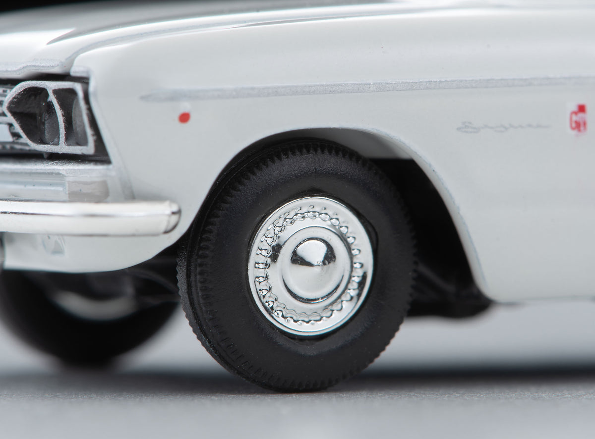 TLV 1/64 LV-212a ニッサンプリンス スカイライン2000GT-B (白) 67年式