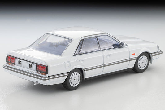 TLV 1/64 LV-N351a 日産 スカイライン 4ドアHT 1800 パサージュ (白) 85年式