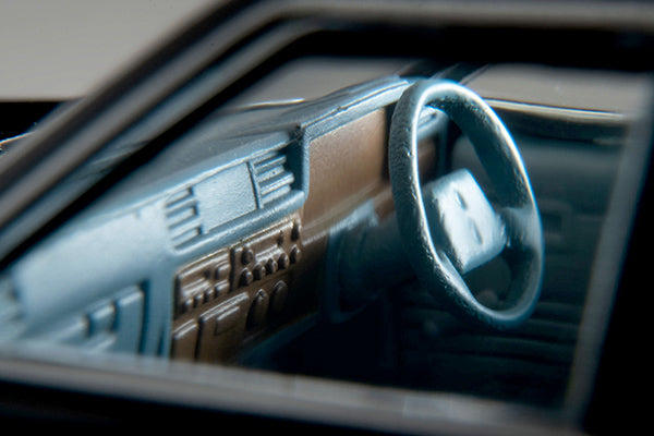 TLV 1/64 LV-N西部警察26 日産セドリック 200E GL 覆面パトカー