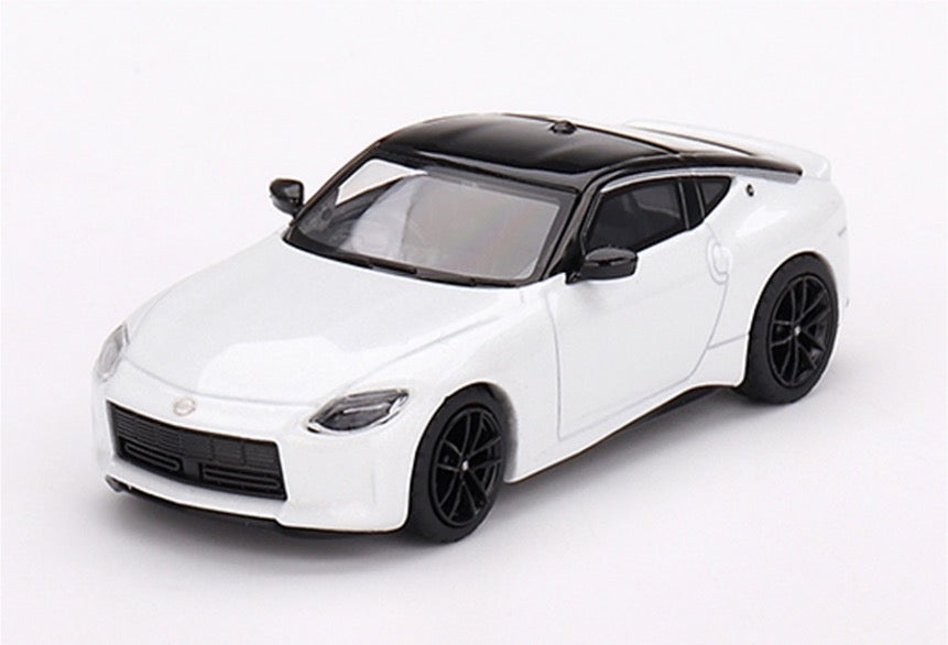 MINI GT MGT00598-R 1/64 Nissan フェアレディ Z 2023 エベレストホワイト(右ハンドル)