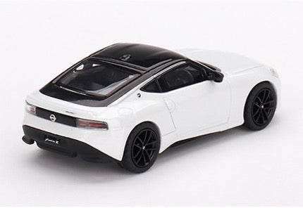 MINI GT MGT00599-L 1/64 Nissan Z パフォーマンス 2023 エベレストホワイト(左ハンドル)