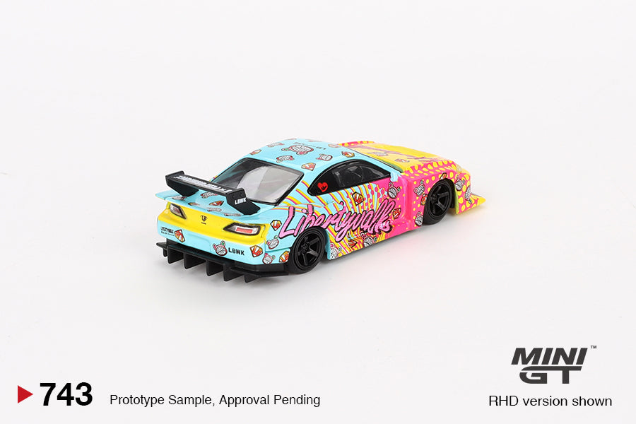 MINI GT MGT00743-R 1/64 Nissan LB-Super Silhouette シルビア S15 KUMA(右ハンドル)
