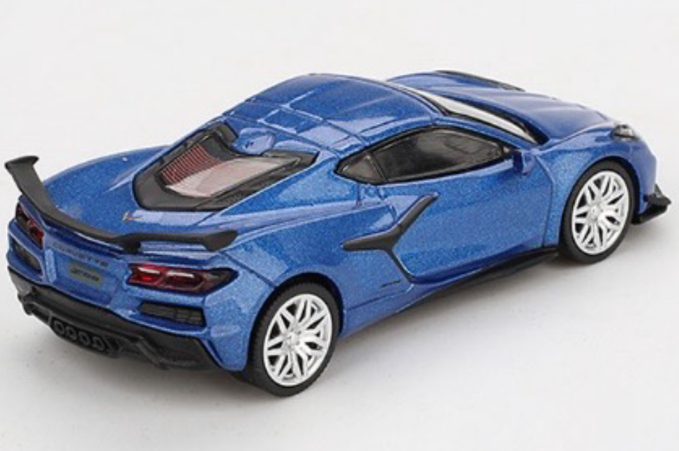 MINI GT MGT00892 1/64 シボレー コルベット Z06 2023 エルクハートレイクブルーメタリック