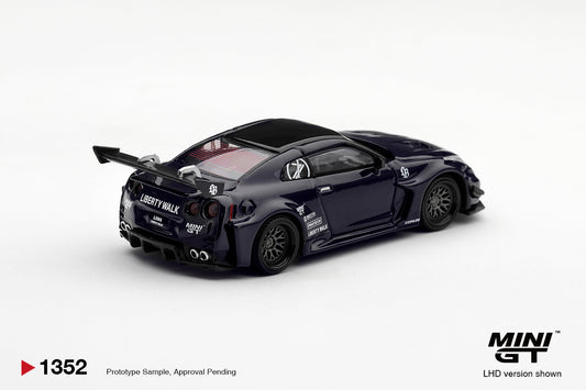 【2027年5月以降発売予定】 MINI GT MGT01352-L 1/64 LB-Silhouette WORKS GT Nissan 35GT-RR Ver.2 Inozetek Edition LHD