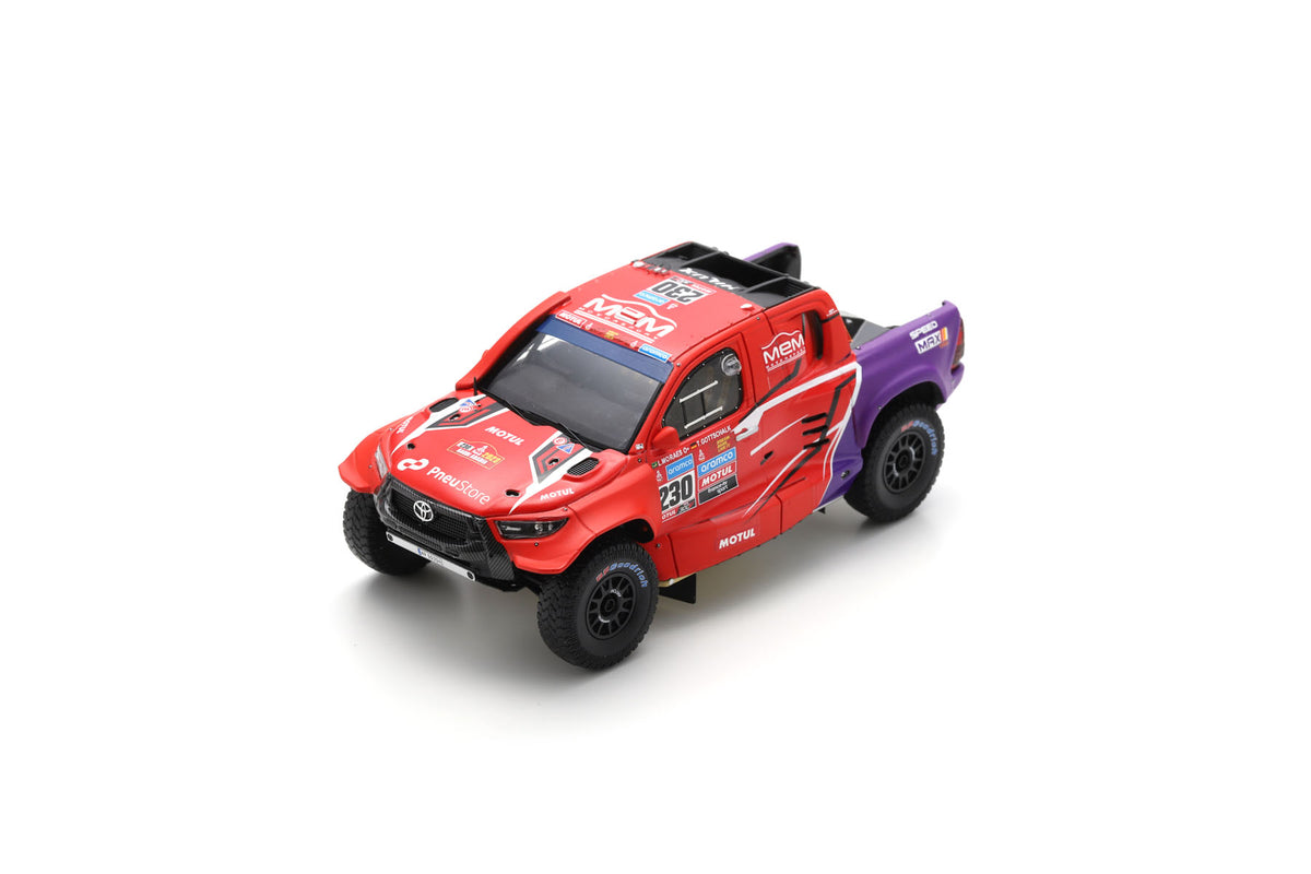 Spark S5886 1/43 TOYOTA HILUX No.230 3rd Dakar Rally 2023 L. Moraes - T. Gottschalk