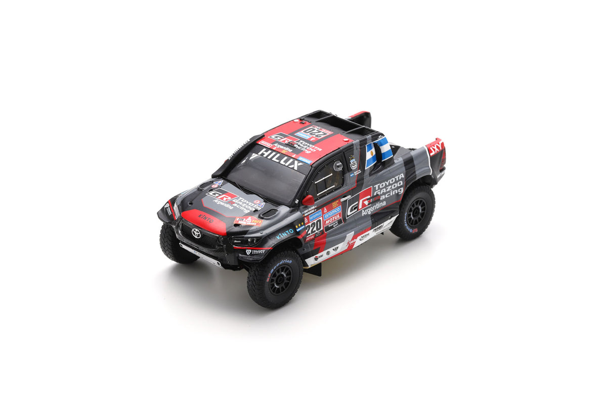 Spark S5887 1/43 TOYOTA HILUX No.220 7th Dakar Rally 2023 J. Cruz Yacopini - D. Oliveras Carreras