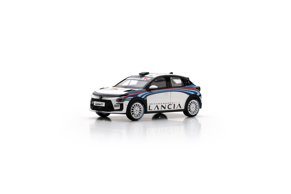 Spark S8989 1/43 Lancia Ypsilon Rally 4 HF Presentation