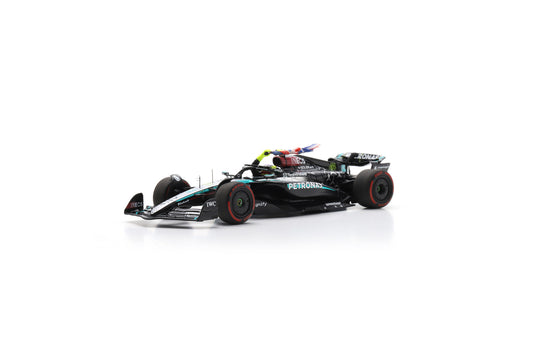 Spark S9533 1/43 Mercedes-AMG PETRONAS Formula One Team No.44 F1 W15 E Performance Winner British GP 2024 Lewis Hamilton
