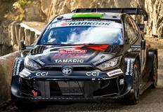 【2025年10月発売予定】 Spark S6889 1/43 TOYOTA GR Yaris Rally1 No.33 TOYOTA GAZOO Racing WRT 2nd Rally Monte Carlo 2025 E. Evans - S. Martin