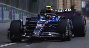 Spark S9633 1/43 Williams FW47 No.55 Williams Racing 3rd Azerbaijan GP 2025 Carlos Sainz