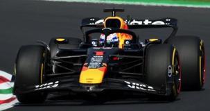 Spark S9636 1/43 Red Bull Racing RB21 No.1 Oracle Red Bull Racing Winner Italian GP 2025 Max Vestappen - Oracle 50 Wins