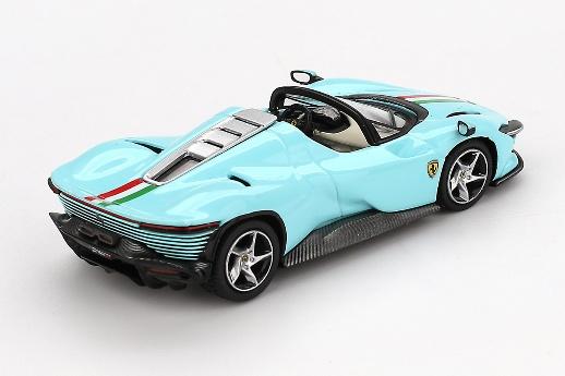 【2025年9月以降発売予定】 BBR BBRFER64020 1/64 フェラーリ デイトナ SP3 ライトブルー