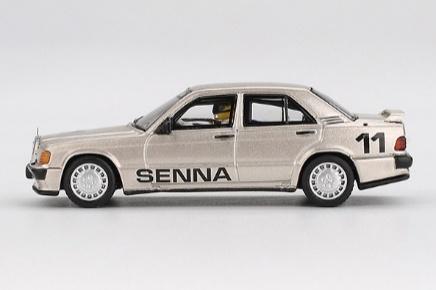 【2025年10月以降発売予定】 MINI GT MGT01076-L 1/64 メルセデス ベンツ 190E 2.3-16 ニュルブルクリンク "レース オブ チャンピオンズ" 1984 #11 アイルトン・セナ フィギュア付(左ハンドル)