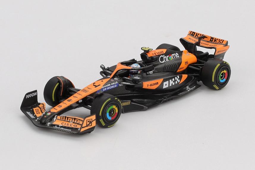 【2026年4月以降発売予定】 MINI GT MGT01145-L 1/64 マクラーレン F1 MCL38 2024 2位入賞車 #4 ハンガリーグランプリ Lando Norris