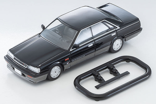TLV NEO 1/64 LV-N301b 日産 スカイライン 4ドアHT GTSツインカム24V(黒/銀)87年式