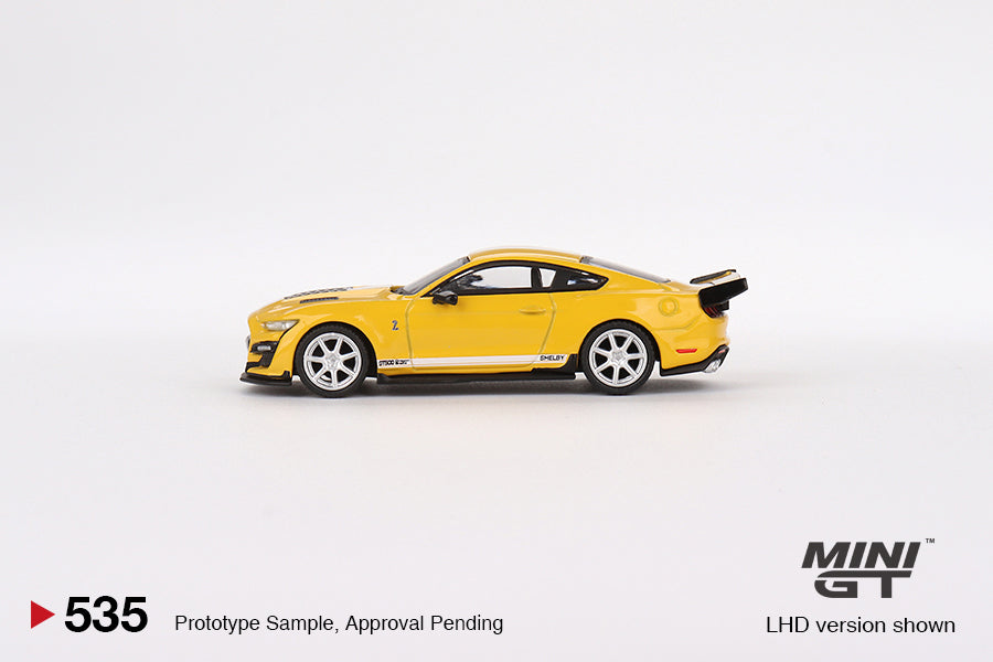 MINI GT MGT00535-L 1/64 シェルビー GT500 ドラゴンスネーク コンセプト イエロー(左ハンドル)