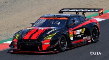 Spark SGT036 1/43 RUNUP RIVAUX GT-R No.360 TOMEI SPORTS GT300 SUPER GT 2022Takayuki Aoki - Atsushi Tanaka