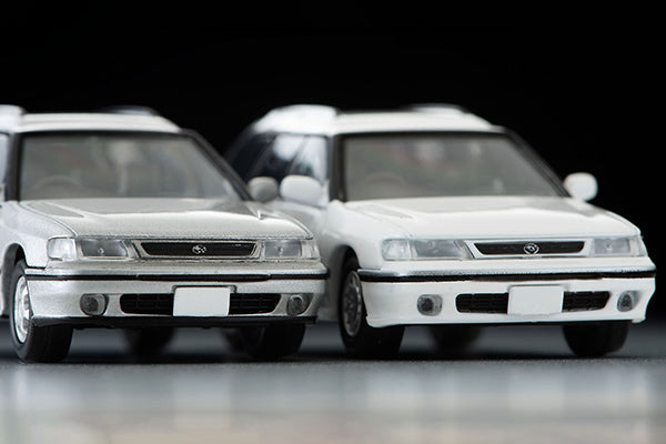 トミカリミテッドヴィンテージ NEO LV-N220a 1/64 スバル レガシィ ツーリングワゴン Ti type S(白)