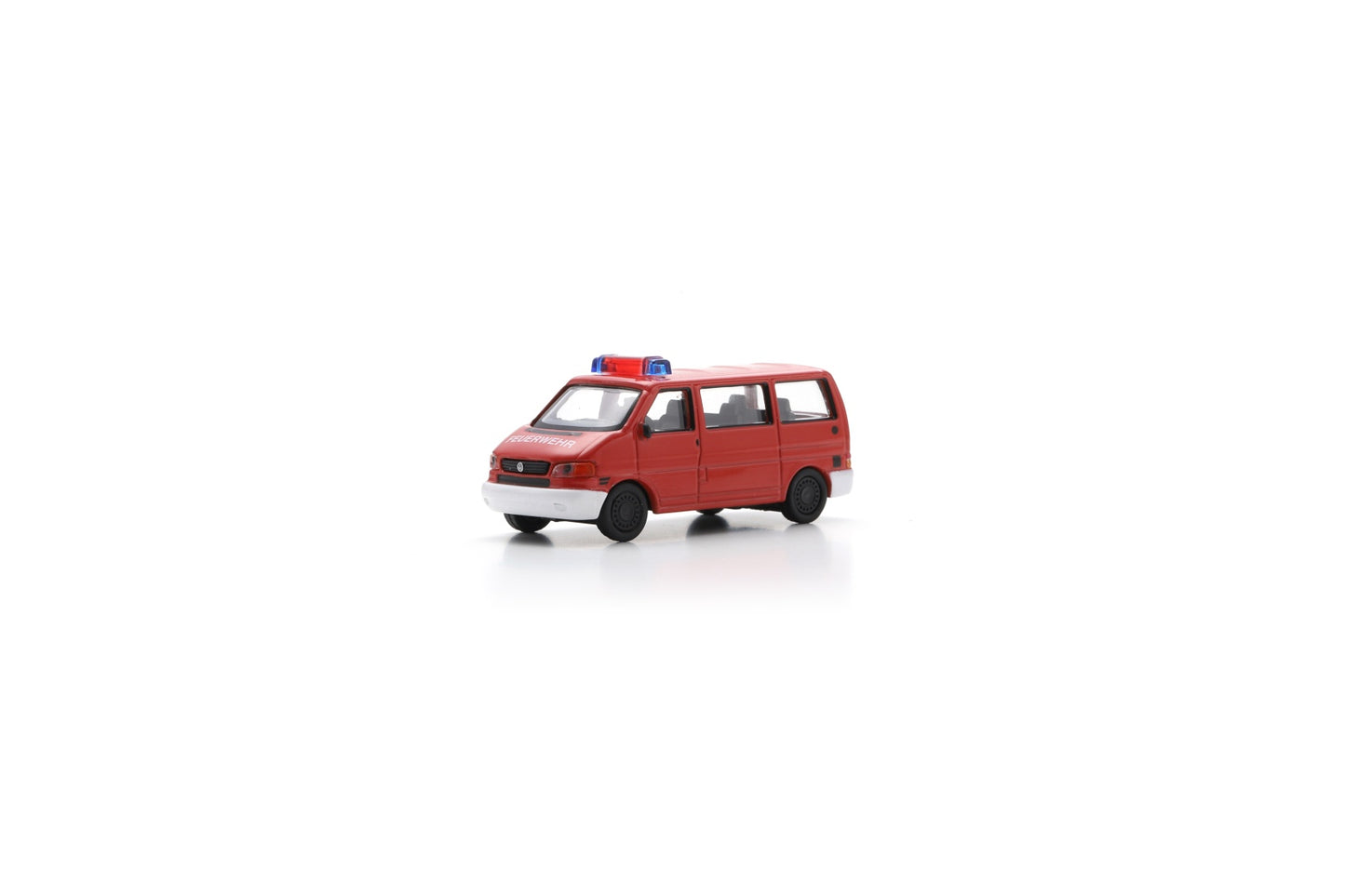 【2025年10月以降発売予定】 Schuco 87U00032 1/87 VW T4 "Feuerwehr"