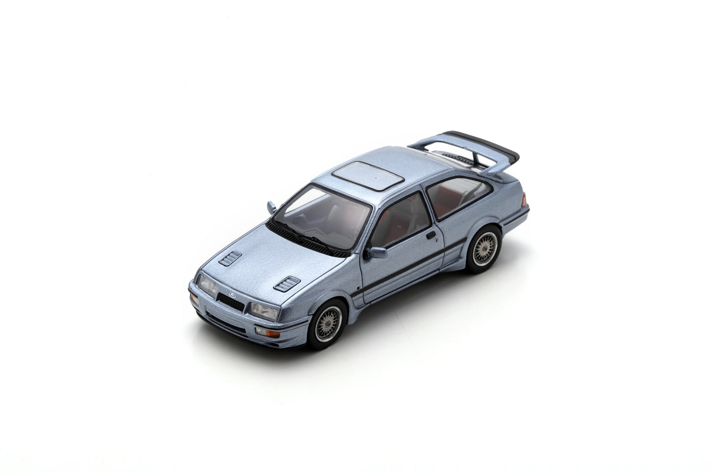 【2025年9月以降発売予定】 Schuco 43U00093 1/18 Ford Sierra Cosworth 1986