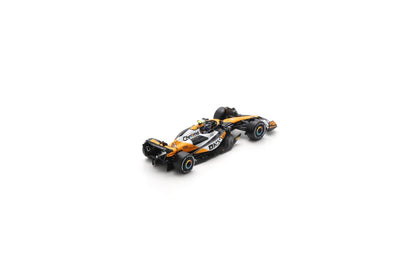 Spark Y409 1/64 McLaren MCL38 McLaren No.4 Winner Singapore GP 2024 Lando Norris