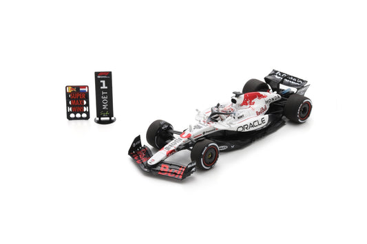 Spark S9594 1/43 Red Bull Racing RB21 No.1 Oracle Red Bull Racing Winner Japanese GP 2025 Max Verstappen