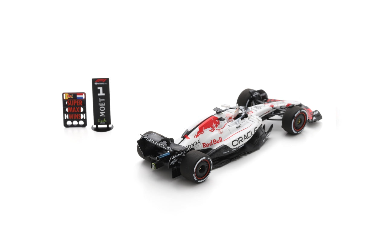Spark S9594 1/43 Red Bull Racing RB21 No.1 Oracle Red Bull Racing Winner Japanese GP 2025 Max Verstappen