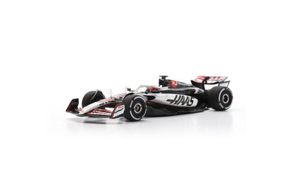 【2025年12月発売予定】 Spark S9586 1/43 Haas No.31 MoneyGram Haas F1 Team 5th Chinese GP 2025 Esteban Ocon