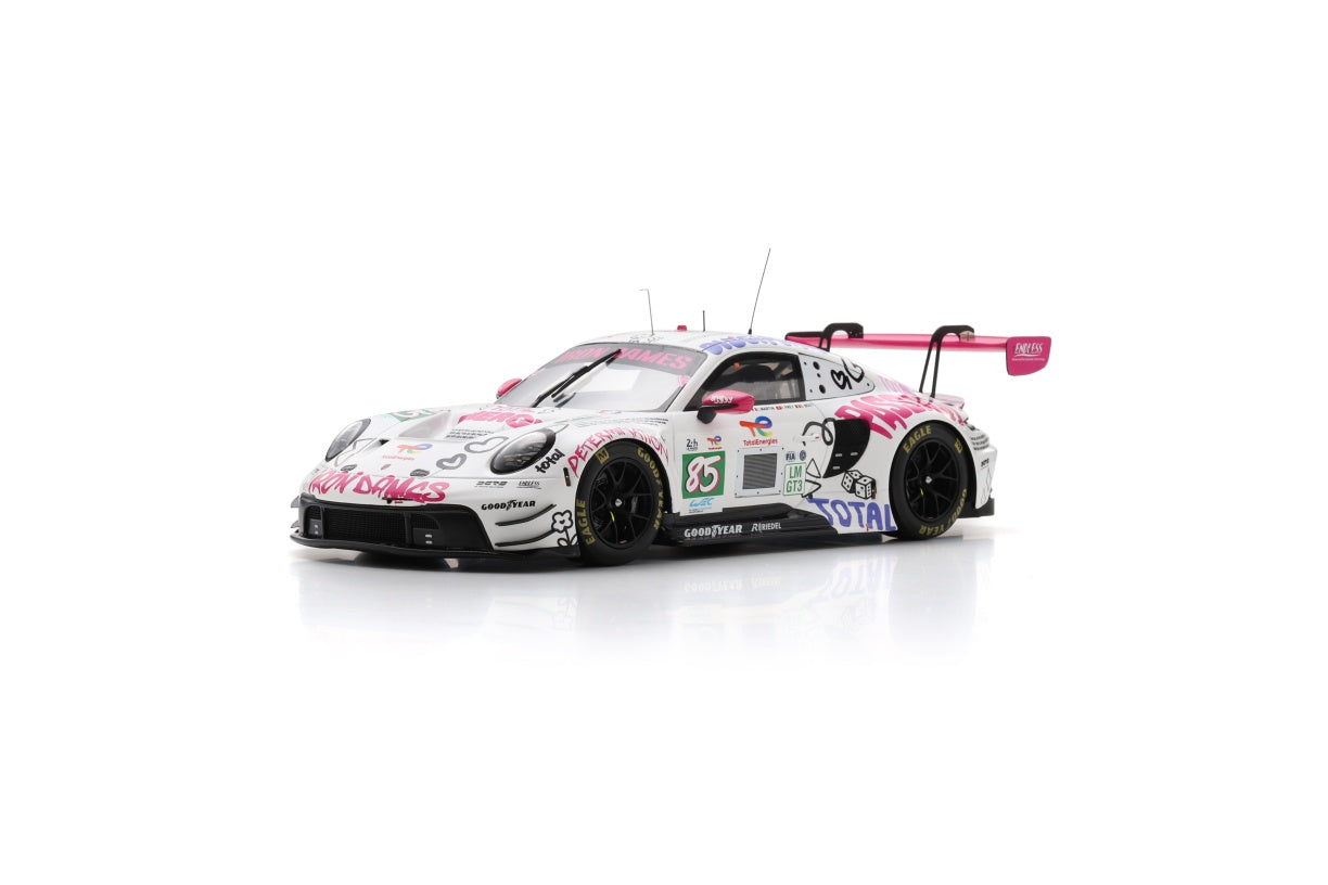 【2025年12月発売予定】  Spark  18S1068  1/18  Porsche 911 GT3 R LMGT3 No.85 IRON DAMES Le Mans 24H 2025 C. Martin - R. Frey - S. Bovy