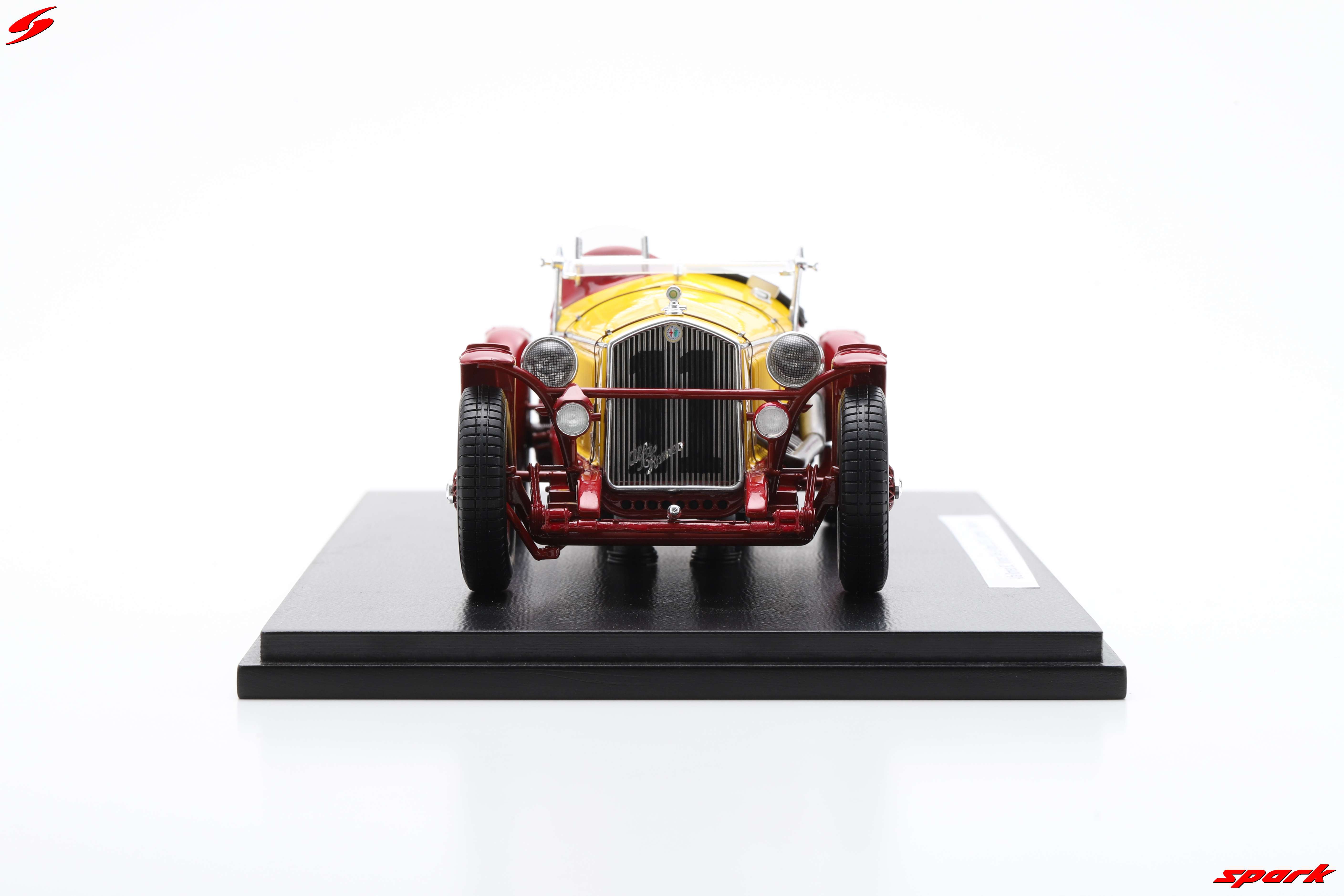 Spark 18LM33 1/18 Alfa Romeo 8C No.11 Winner 24H Le Mans 1933 R