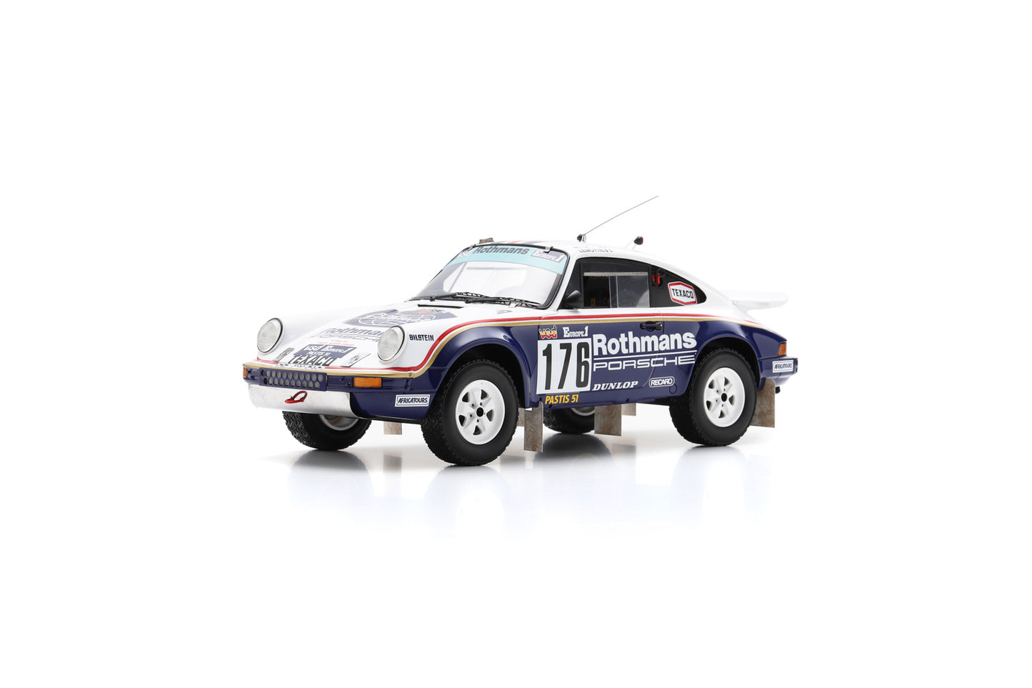 【2025年2月発売予定】  Spark  18S318  1/18  Porsche 911 Carrera 3.2 4x4 (953) No.176 Winner Paris-Dakar Rally 1984  R. Megte - D. Lemoyne