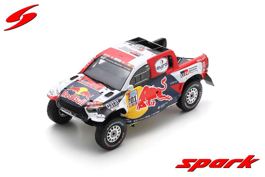 【2025年5月発売予定】  Spark  18S319  1/18  TOYOTA HILUX No.201 Winner Dakar 2022 Al-Attiyah - Mathieu Baumel