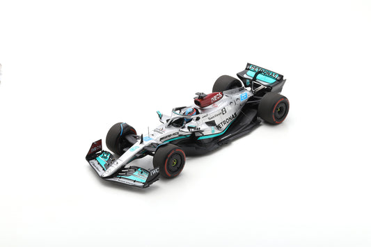 Spark 18S777 1/18 Mercedes-AMG Petronas F1 W13 E Performance No.63 Mercedes-AMG Petronas F1 Team  Winner Brazilian GP 2022 George Russell  (With pit and number board)