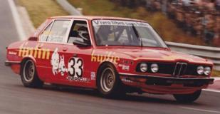 【2024年6月以降発売予定】 Spark 100SPA10 1/43 BMW 530i No.33 Plastic Bertrand Racing 24H Spa 1980  C. Facceti - P. Witmeur - J.J. Feider