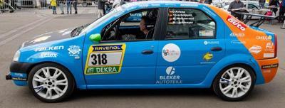 Spark SG959 1/43 Dacia Logan No.318 Ollis Garage Racing 24H Nürburgring 2024 O. Kriese - M. Lachmayer - Y. Lachmayer - M. Weissermel