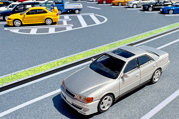 TLV 1/64 トミカラマ ヴィンテージ13a 大黒パーキングエリア マットB