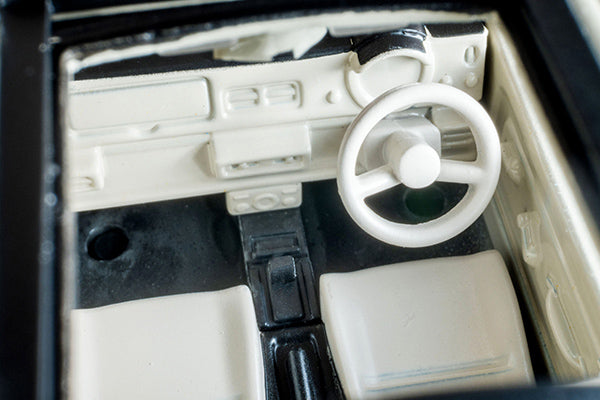 【2027年4月発売予定】 TLV 1/64 LV-N394a Nissan PAO Canvas Top (Ivory) 1989
