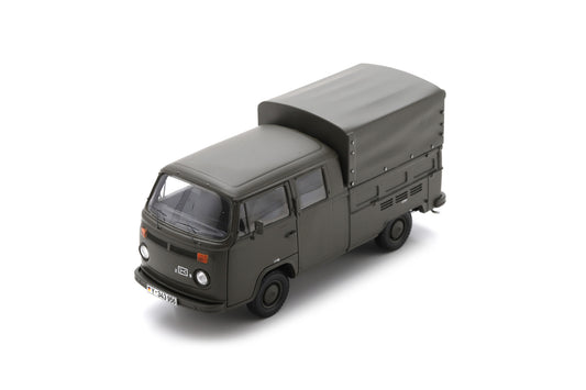 【2026年6月以降発売予定】 Schuco 35U00011 1/35 Volkswagen T2 Twin cabine “Bundeswehr”, olive