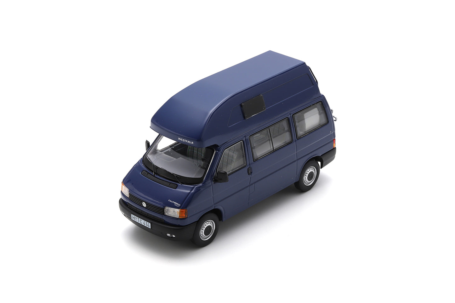 【2025年11月以降発売予定】 Schuco 450723800 1/43 VW T4 California Campingbus